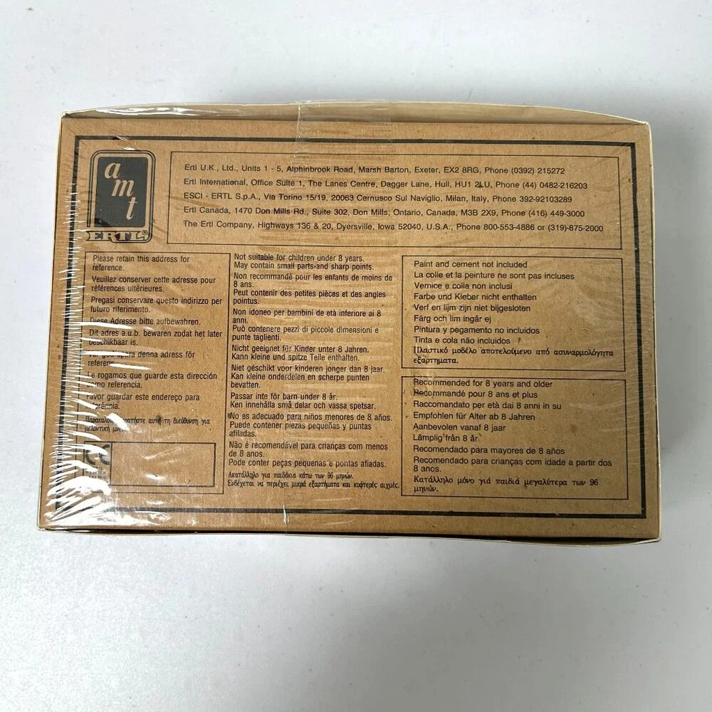 AMT ERTL Valvoline Thunderbird Model Kit 1/25 Scale 8756 NEW‎ Sealed 1992 USA